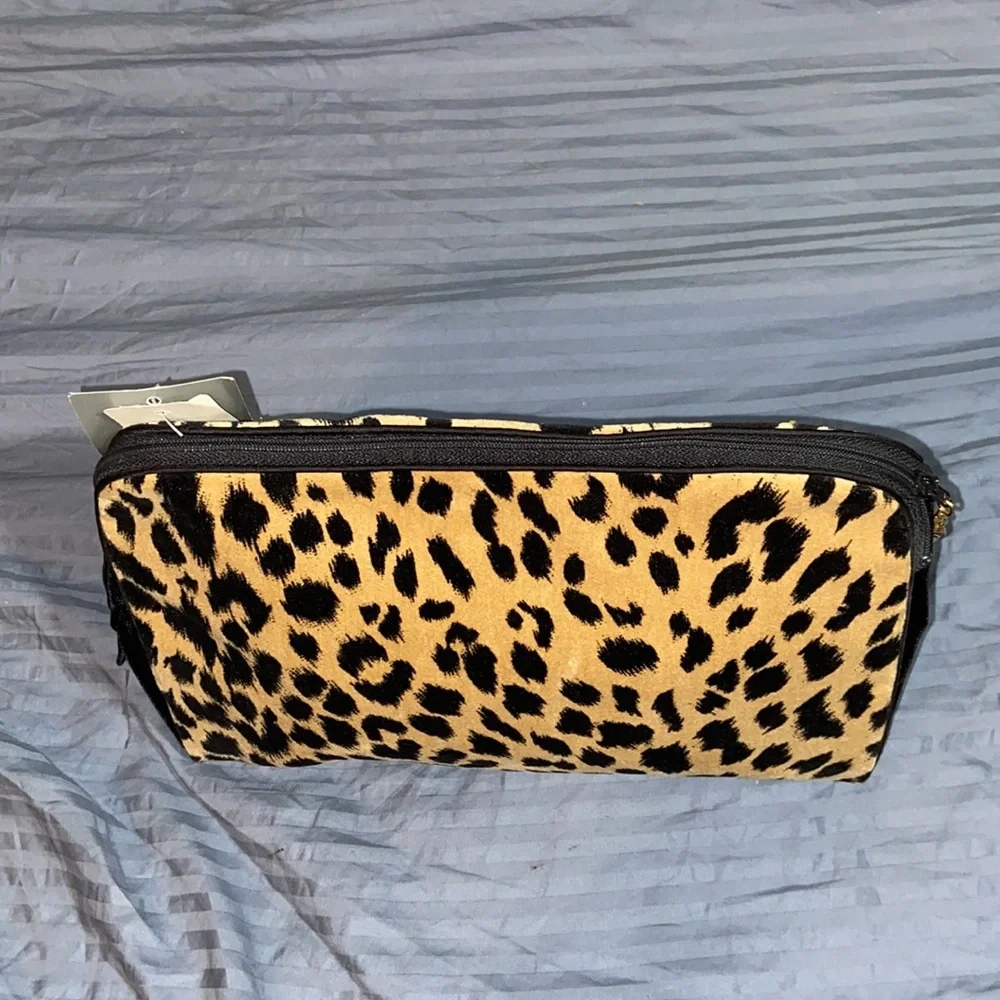 Nwt Christian Dior vintage leopard print makeup bag